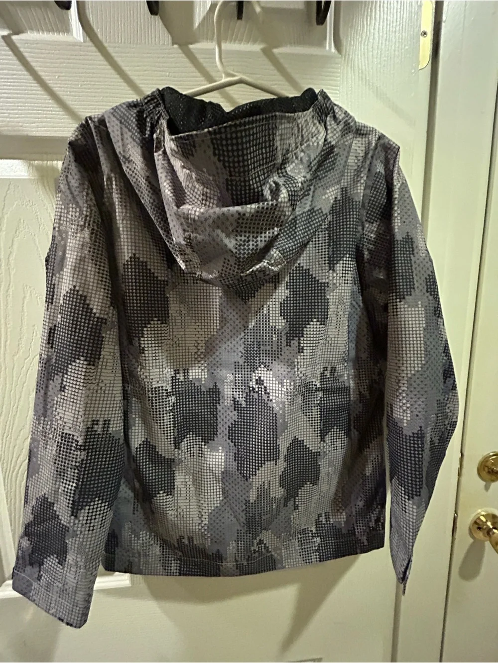 Columbia Kids Gray Pixel Camo Hooded Rain Jacket size 8